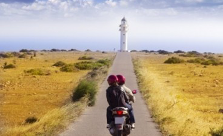 FORMENTERA EN MOTO, DO IT YOURSELF